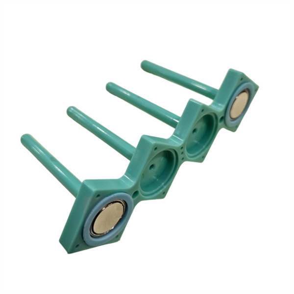 Dikiş Makinesi Mıknatıslı Masura Koyma Aparatı 4’Lü Yeşil Renk / BD-0054 - Konfeksiyon Sepeti