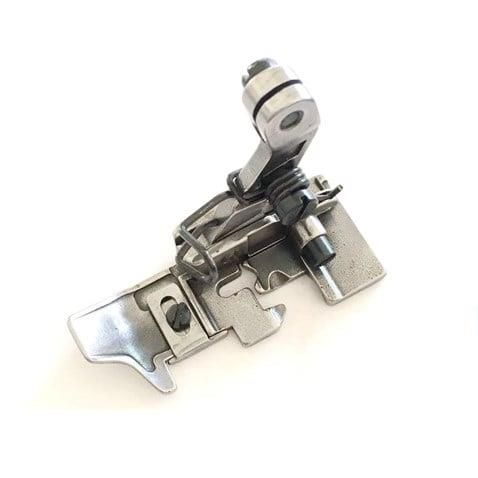 Juki-Overlok-5-Ip-Kot-Ayak-121-54266-429d.jpg Juki Overlok 5 İp Kot Ayak / 121-54266 - Konfeksiyon Sepeti