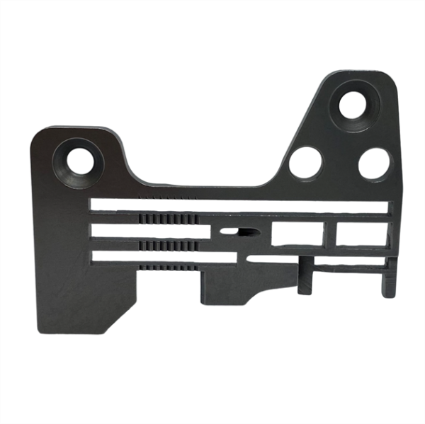 Juki-Overlok-6700-3600-5-Ip-Kot-Dar-Deli-6e89.png Juki Overlok 6700-3600 5 İp Kot Dar Delikli Plaka / R4612-JOF-FOO - Konfeksiyon Sepeti