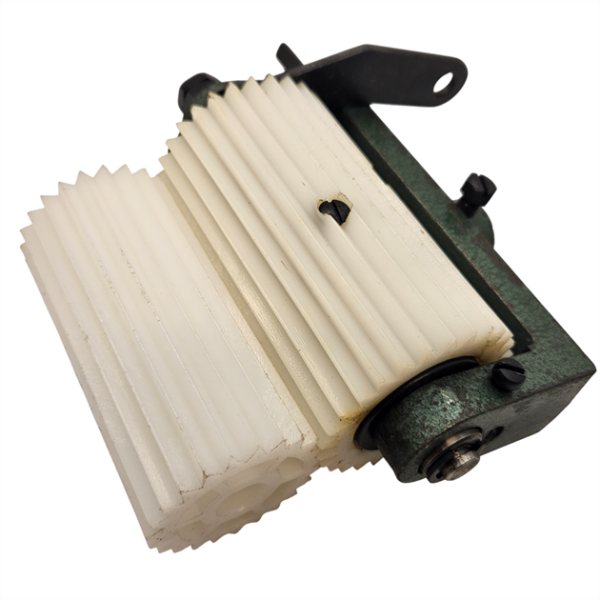 Kansai-Lastik-6-12-Igne-Merdane-Tirtilli-0815.png Kansai Lastik 6-12 İğne Merdane Tırtıllı Takım - Konfeksiyon Sepeti