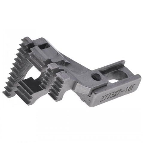 Pegasus-Overlok-EX-5-Ip-Penye-Arka-Disli-3dd8.jpg Pegasus Overlok EX 5 İp Penye Arka Dişli / 277327-16F - Konfeksiyon Sepeti