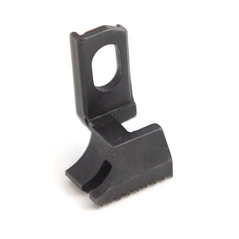 Rimoldi-Overlok-5-Ip-Arka-Disli-1247.jpg Rimoldi Overlok 5 İp Arka Dişli - Konfeksiyon Sepeti