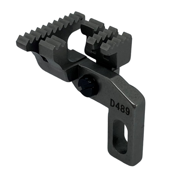 Siruba-Overlok-5-Ip-3-Kanalli-Penye-Arka-693c.png Siruba Overlok 5 İp 3 Kanallı Penye Arka Ve Zincir Dişli / D581 ( D489+D502 ) - Konfeksiyon Sepeti