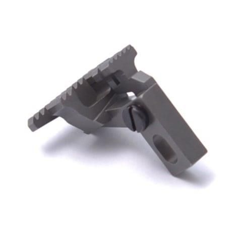 Siruba-Overlok-5-Ip-Arka-Ve-Zincir-Disli-7fca.jpg Siruba Overlok 5 İp Arka Ve Zincir Dişli/D207-D208 - Konfeksiyon Sepeti