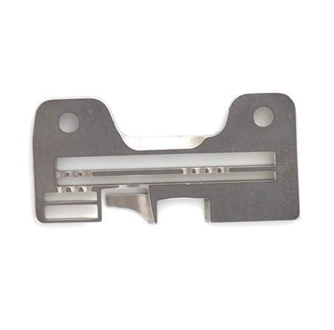 Yamato-Fomax-Overlok-3-Ip-Plaka-2108000-5a86.jpg Yamato Fomax Overlok 3 İp Plaka / 2108000 - Konfeksiyon Sepeti